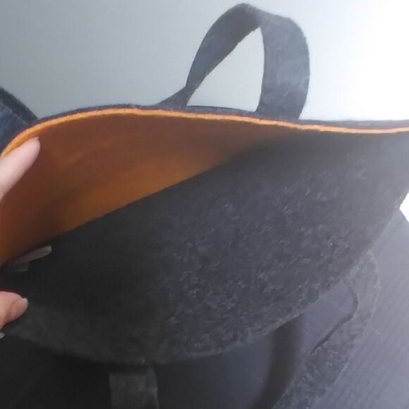 Hallmark Halloween Snoopy Peanuts Trick or Treat Reusable Tote Bag - Picture 6 of 6